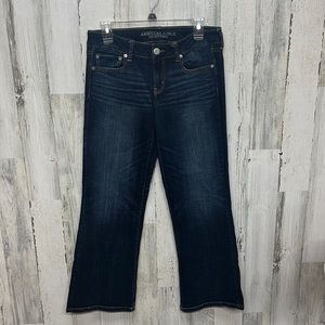 10 SHORT American Eagle jeans